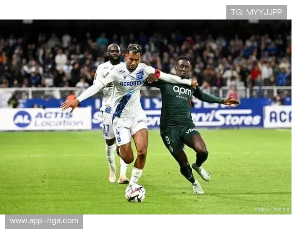 欧塞尔公布客战布雷斯特大名单,多名球员因伤停缺席。